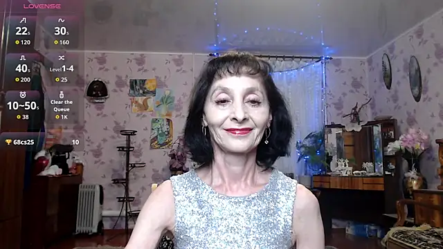 Snapshot of Shooting-Star- chatting on 04/14/26, 05:41 Shooting-Star- online show from 04/14/26, 05:41