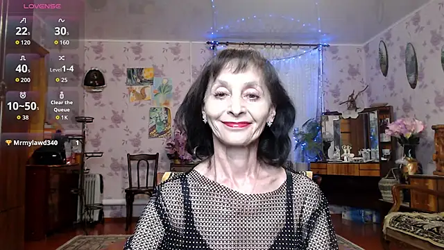 Snapshot of Shooting-Star- chatting on 04/23/26, 05:04 Shooting-Star- online show from 04/23/26, 05:04