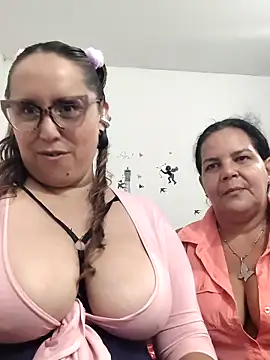 bunniositos online show from 05/26/26, 10:50