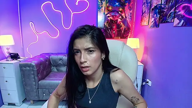 Snapshot of jazminswee chatting on 06/23/26, 07:34 jazminswee online show from 06/23/26, 07:34