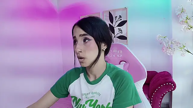 Snapshot of Palmer_foxx chatting on 05/15/26, 07:48 Palmer foxx online show from 05/15/26, 07:48