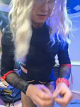 DomMONIKA online show from 05/19/26, 02:29