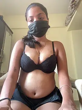 NainaHotty1 online show from 04/21/26, 08:42