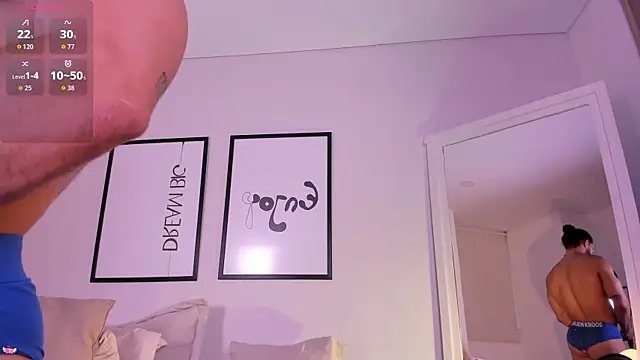 Max strong01 online show from 04/06/26, 10:44