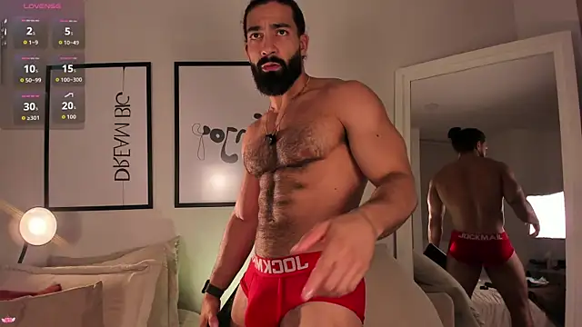 Max strong01 online show from 05/01/26, 12:37