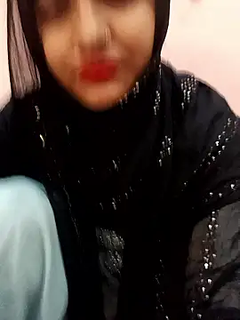 Miss Noor   online show from 04/22/26, 07:00