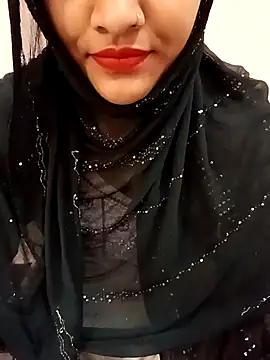 Miss Noor   online show from 04/23/26, 12:29