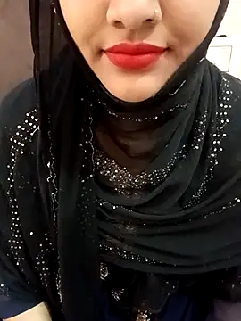 Miss Noor   online show from 05/01/26, 05:45