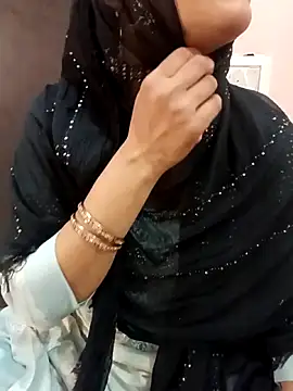 Miss Noor   online show from 05/15/26, 08:21