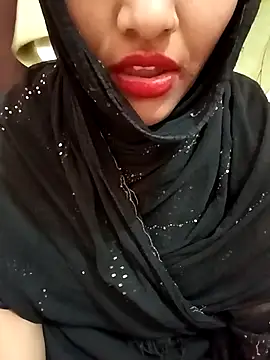 Snapshot of Miss_Noor__ chatting on 06/19/26, 08:29 Miss Noor online show from 06/19/26, 08:29