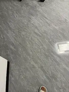 yingzi003 online show from 04/14/26, 04:13