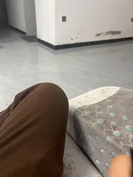 yingzi003 online show from 04/18/26, 07:01