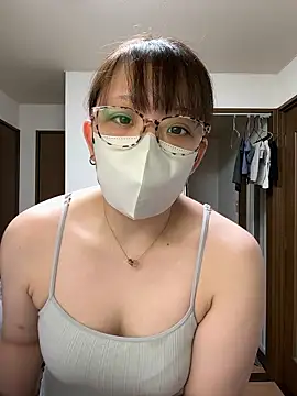 Snapshot of zeropro0014 chatting on 04/05/26, 01:19 zeropro0014 online show from 04/05/26, 01:19