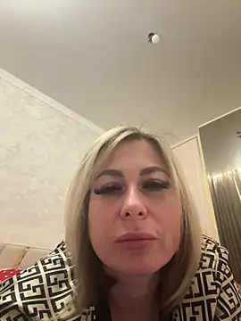 peach widow online show from 04/22/26, 07:04