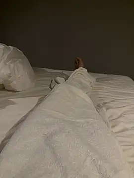 tanhualang001 online show from 04/01/26, 01:06