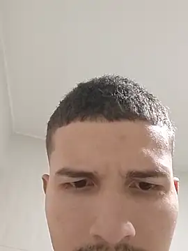 camiloangel119 online show from 03/30/26, 12:22