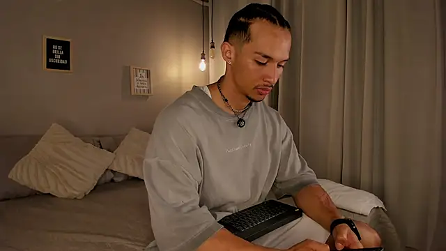 dominik drake online show from 04/30/26, 12:55