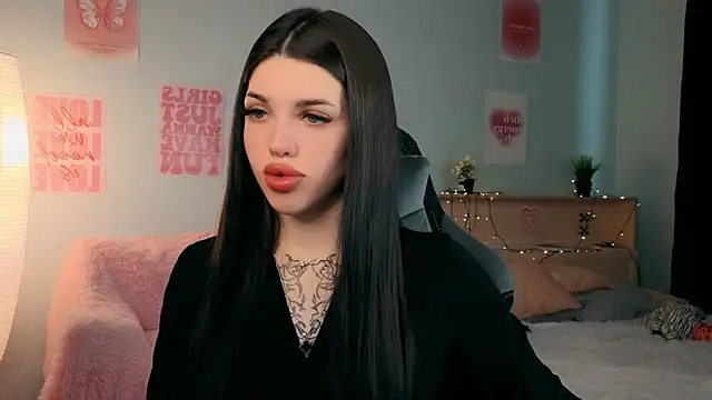molly rettyy online show from 05/09/26, 04:39