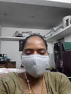 Snapshot of Tamil_Sangeetha chatting on 07/11/26, 12:13 Tamil Sangeetha online show from 07/11/26, 12:13