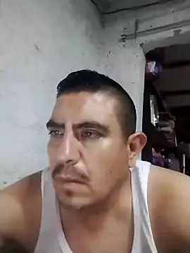 Snapshot of Manuel3910 chatting on 07/15/26, 06:18 Manuel3910 online show from 07/15/26, 06:18