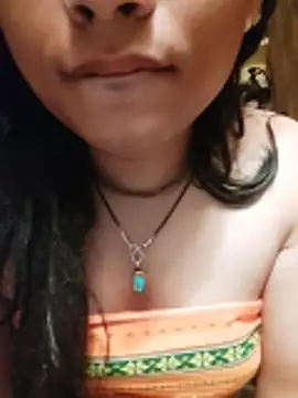 Snapshot of SweetTsAngel chatting on 04/06/26, 03:57 SweetTsAngel online show from 04/06/26, 03:57