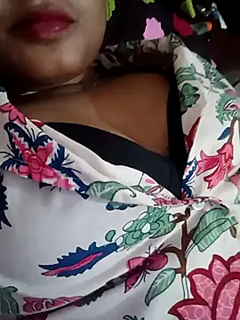 priyahot2001 online show from 04/21/26, 04:19