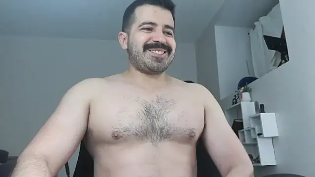 AngelFusco online show from 05/03/26, 05:35