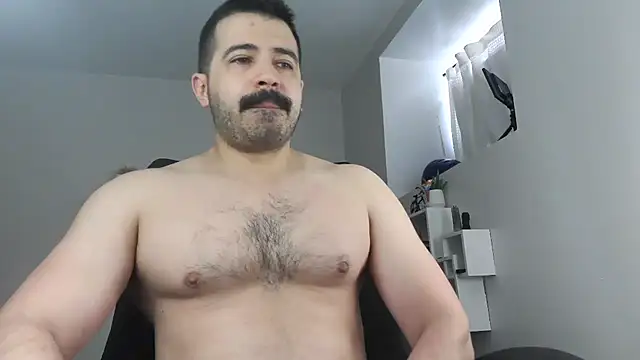 AngelFusco online show from 05/03/26, 05:41