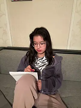 Z Milll online show from 04/23/26, 04:20