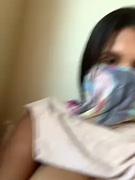 viviboraaaa online show from 05/19/26, 06:36