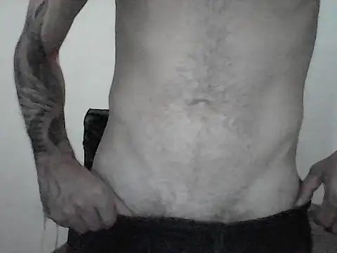 Snapshot of NoxxVx chatting on 05/14/26, 02:18 NoxxVx online show from 05/14/26, 02:18