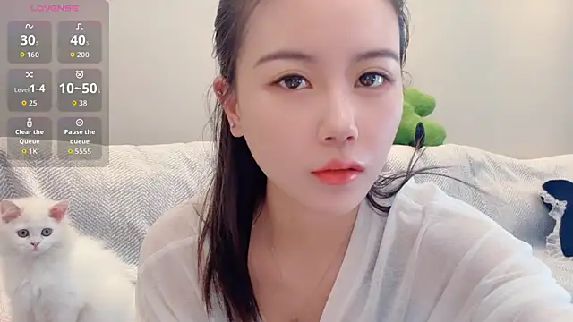 Snapshot of huxierbaby chatting on 05/09/26, 08:08 huxierbaby online show from 05/09/26, 08:08