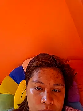 Snapshot of _be11a_ chatting on 04/01/26, 12:11 be11a online show from 04/01/26, 12:11