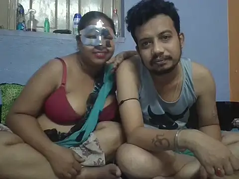 Naina1994 online show from 04/19/26, 07:27