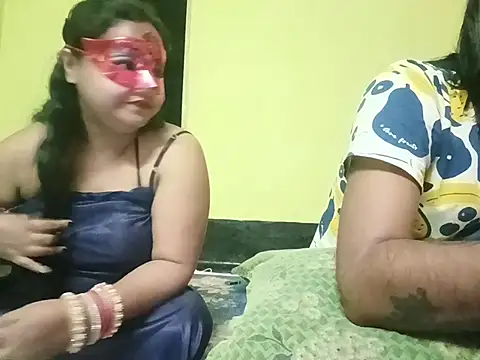 Naina1994 online show from 06/19/26, 08:01