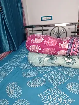 Snapshot of CamGirl_Neha chatting on 06/16/26, 08:11 CamGirl Neha online show from 06/16/26, 08:11