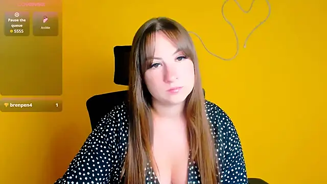 Snapshot of Tiffani_Angel chatting on 07/10/26, 11:24 Tiffani Angel online show from 07/10/26, 11:24