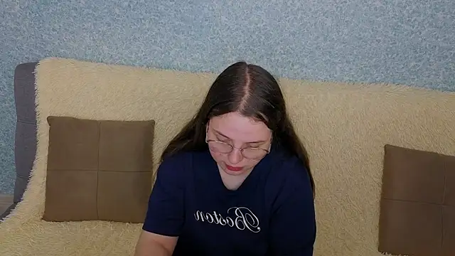 SofiDreamm online show from 04/18/26, 07:29