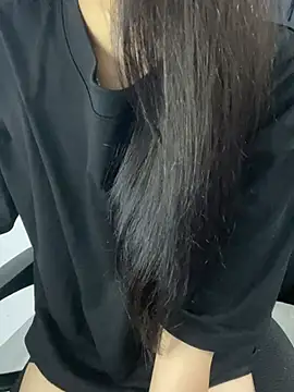 Snapshot of Annie_nii chatting on 05/10/26, 05:18 Annie nii online show from 05/10/26, 05:18