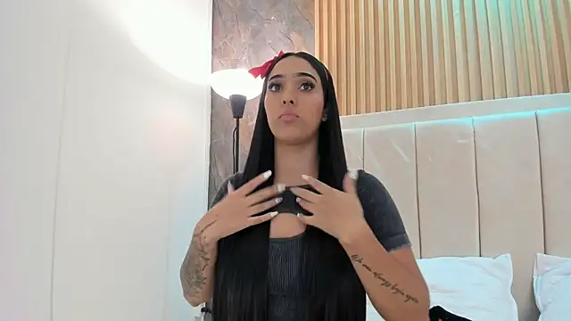 coral evans05 online show from 03/31/26, 08:09