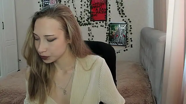 Emmarayder online show from 05/06/26, 11:59