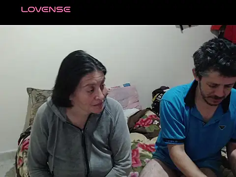 Snapshot of Adan_y_eva_bk chatting on 05/02/26, 11:15 Adan y eva bk online show from 05/02/26, 11:15