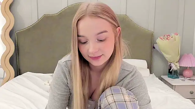 -mimi-mia- online show from 04/24/26, 08:55