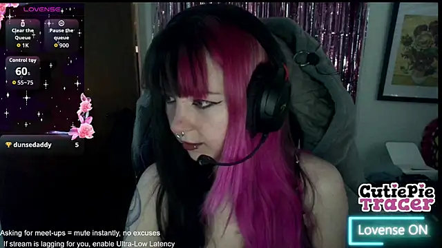 CutieTracer online show from 05/11/26, 12:22