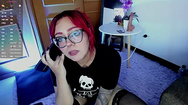 Snapshot of Violett_Sykes chatting on 04/15/26, 01:01 Violett Sykes online show from 04/15/26, 01:01