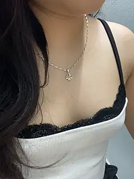 Rosecute11 online show from 05/21/26, 12:34