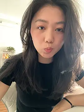 Shanshan 1267 online show from 04/25/26, 03:53