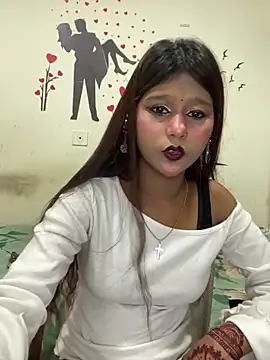 Snapshot of Cutiepie- chatting on 05/03/26, 05:41 Cutiepie- online show from 05/03/26, 05:41