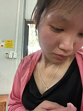 Elisa-a online show from 04/06/26, 09:32