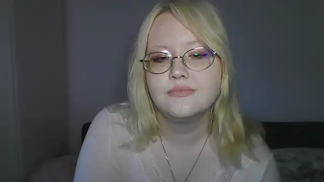 Snapshot of Elayne_Sweet chatting on 04/29/26, 06:17 Elayne Sweet online show from 04/29/26, 06:17